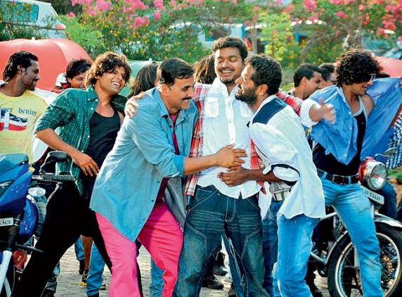 Vijay dances to Prabhu Deva’s tunes